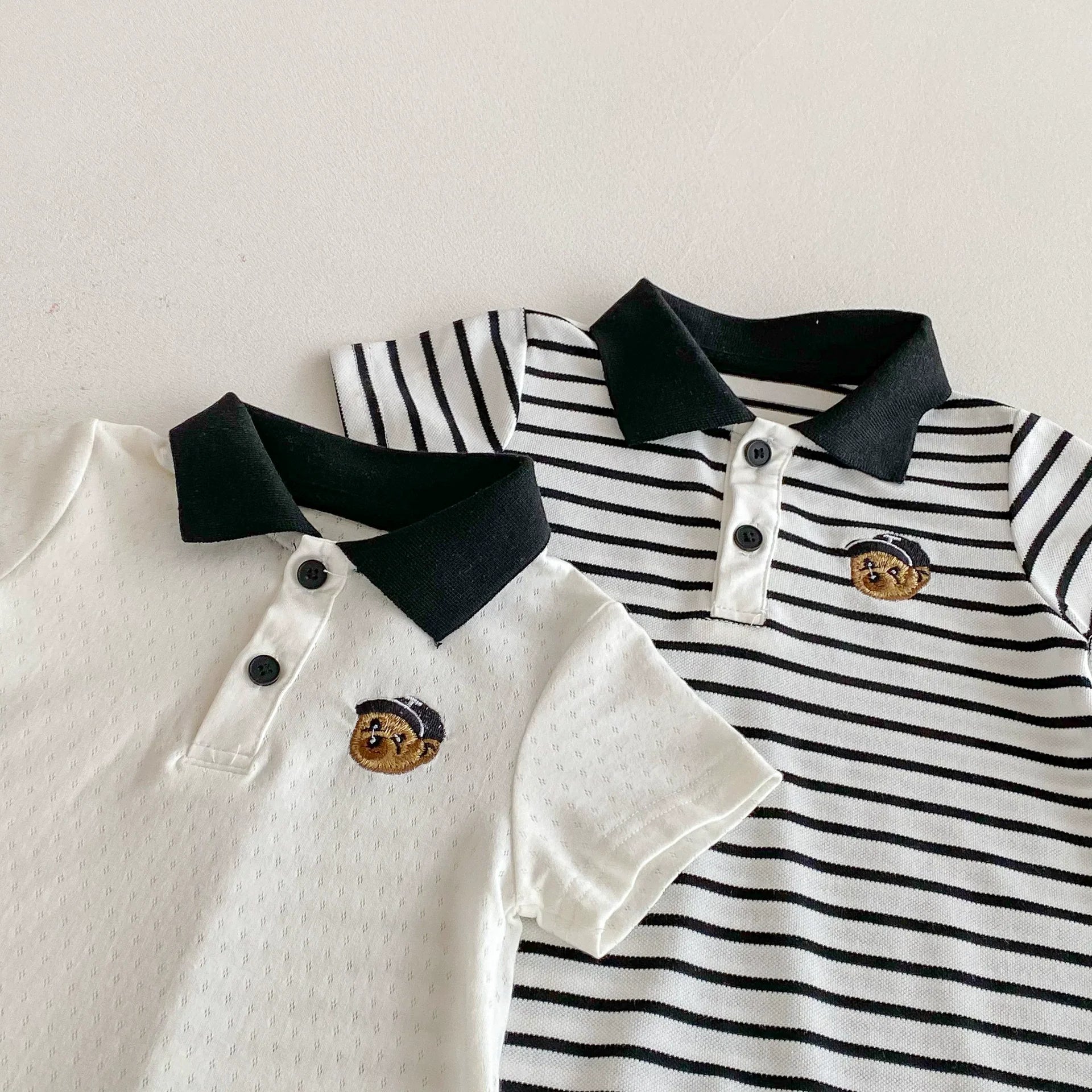 Summer Arrival Baby Boys Teddy Bear Pattern Short Sleeves Rompers with Turn-down Collar